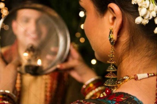 Why Should A Wife Fast On Karwa Chauth For Her Husband?