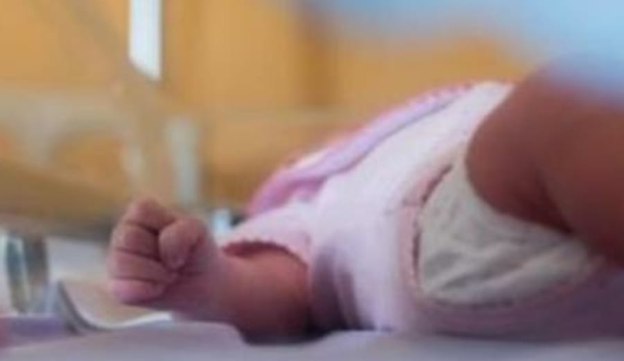 Woman gives birth to 10 ‘dead’ babies!