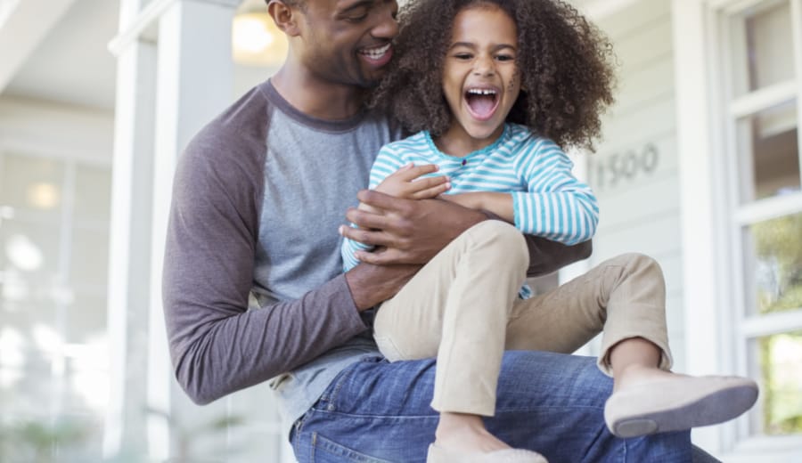 6 Life Lessons a Daughter Can Learn From Her Father