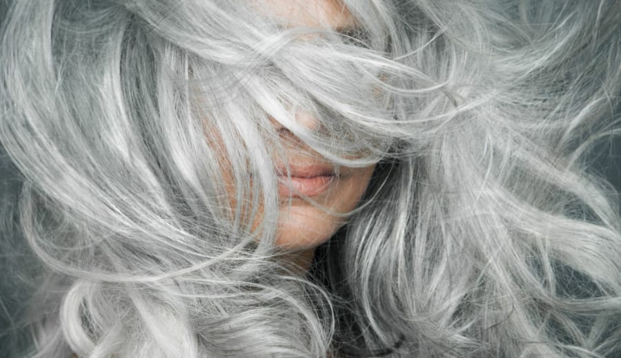 10 Brave Women Who Prove That Grey Hair Looks Really Gorgeous